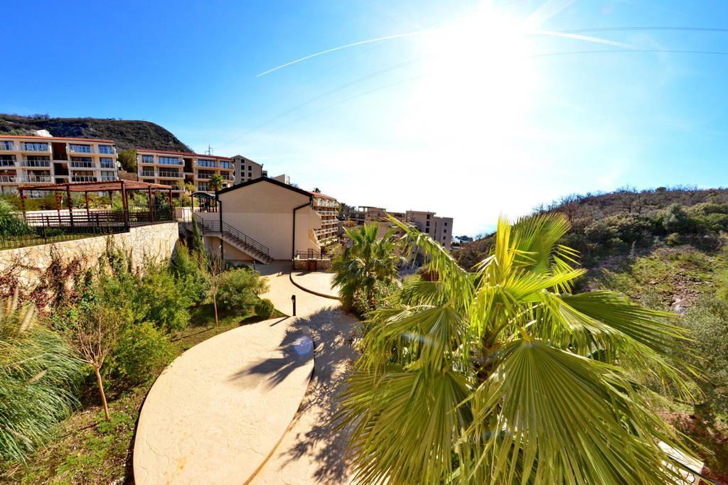 Montetrest Apartments Sveti Stefan Exterior foto