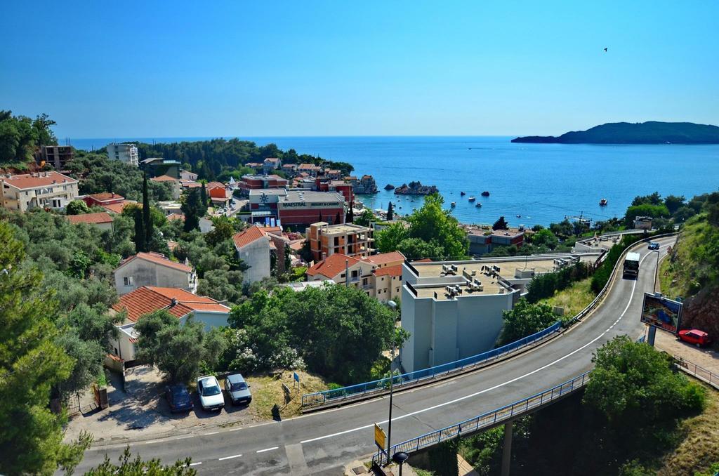 Montetrest Apartments Sveti Stefan Exterior foto